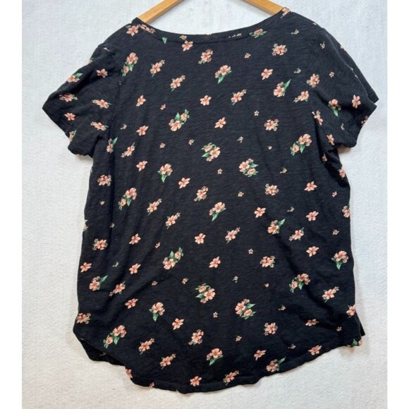 Torrid Heritage V-Neck Pocket Tee Slub Jersey Black Pink Floral Womens Size 1 1X - Picture 4 of 9